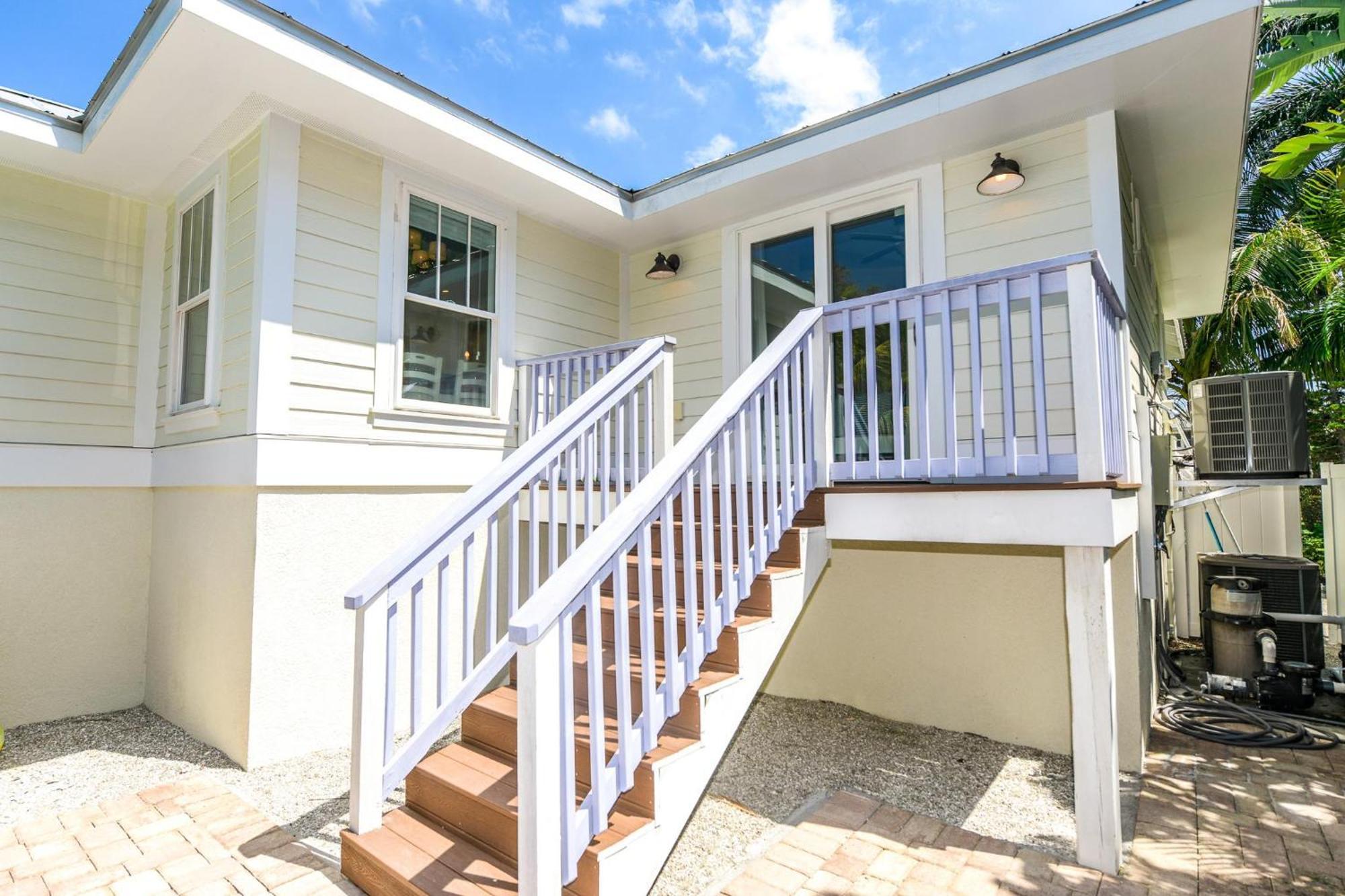Gulf Breeze Villa Holmes Beach Exterior photo